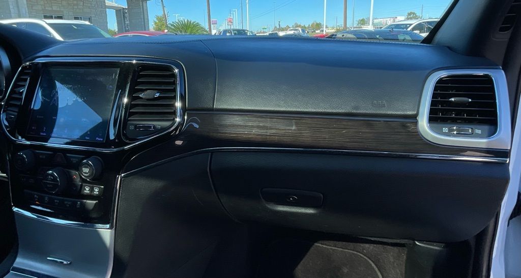 2019 Jeep Grand Cherokee Overland - Photo 31