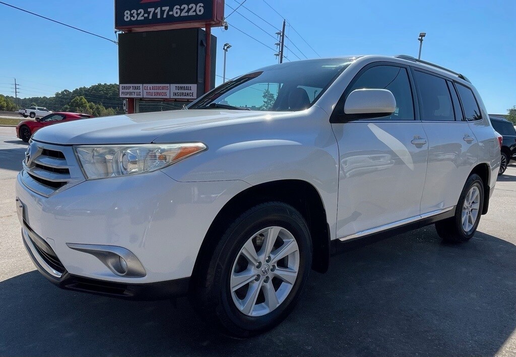 2013 Toyota Highlander Base Hybrid photo 2