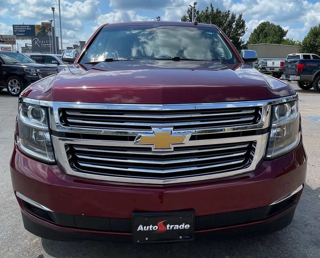 2019 Chevrolet Suburban Premier - Photo 9