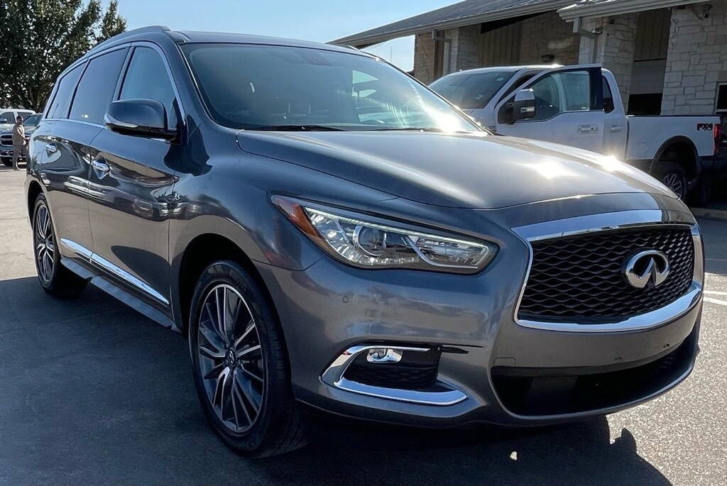 2017 Infiniti QX60 photo 2