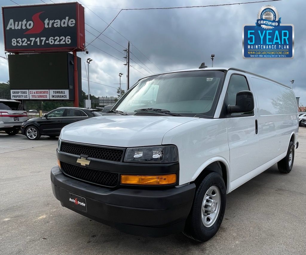 2018 Chevrolet Express 2500 Extended Work Van HD's photo