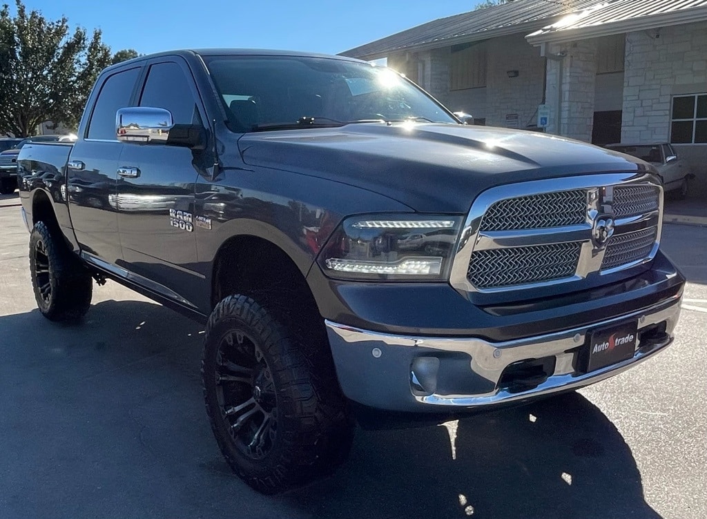 Used 2017 Ram 1500 SLT Truck Crew Cab