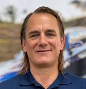 Staff member Kinne from ID_3b8e645df088