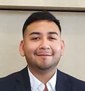 Staff member Dago from ID_3b8e645df088