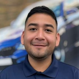 Staff member Dago from ID_3b8e645df088