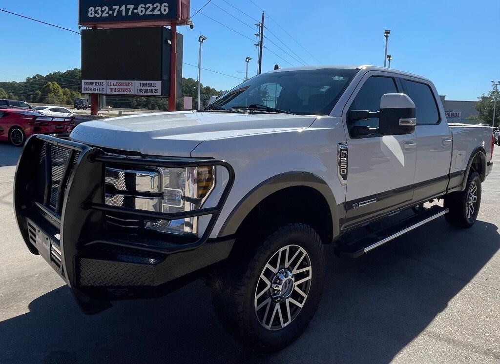 2019 Ford F-250 Lariat photo 3