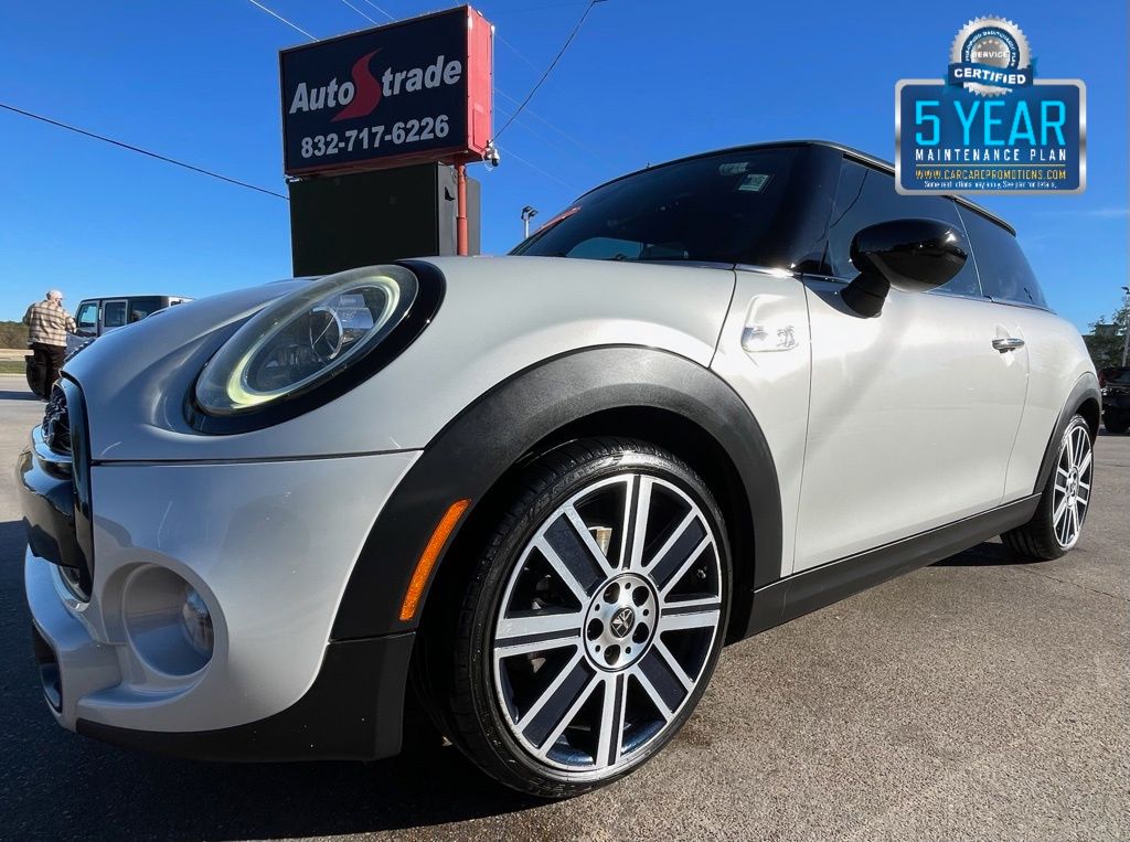 2020 MINI Hardtop Cooper S's photo