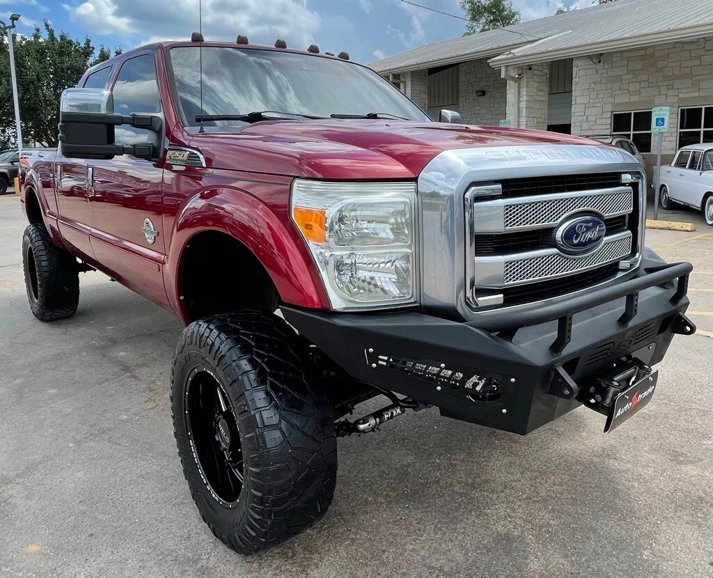2015 Ford F-250 XLT Platinum photo 3