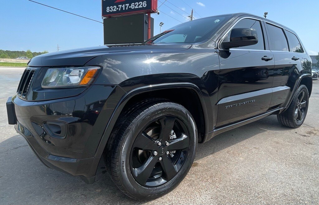2015 Jeep Grand Cherokee Laredo photo 3