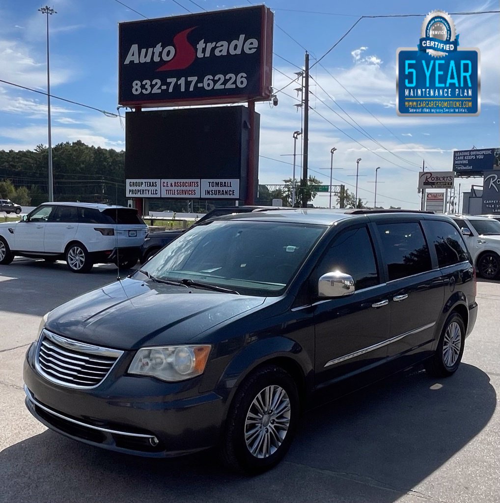 2014 Chrysler Town & Country Touring-L