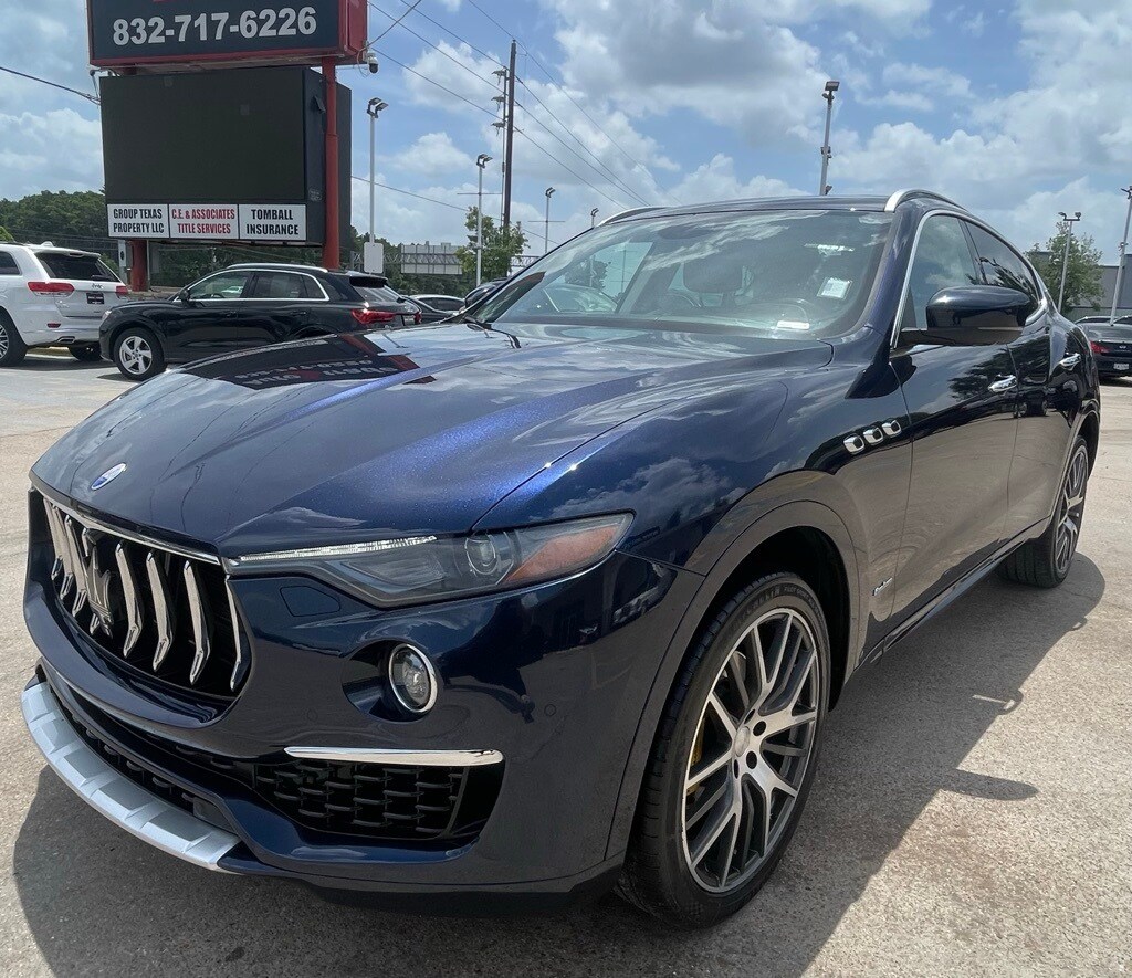 2019 Maserati Levante GranLusso photo 3