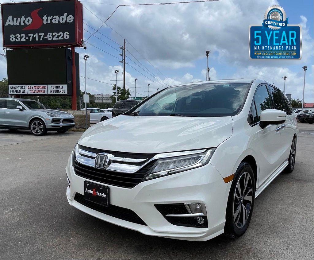 2018 Honda Odyssey Elite's photo