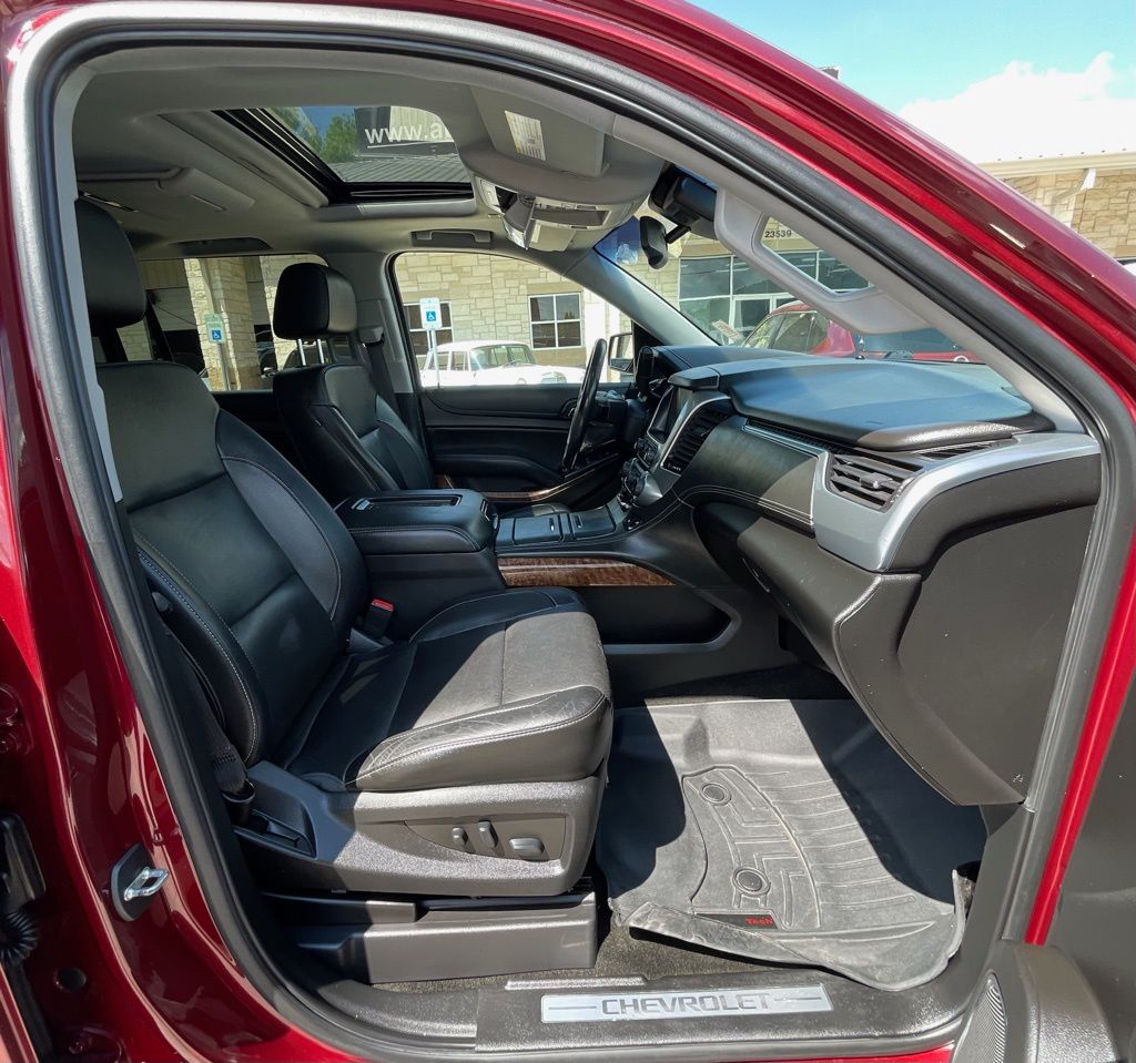 2019 Chevrolet Suburban Premier - Photo 34