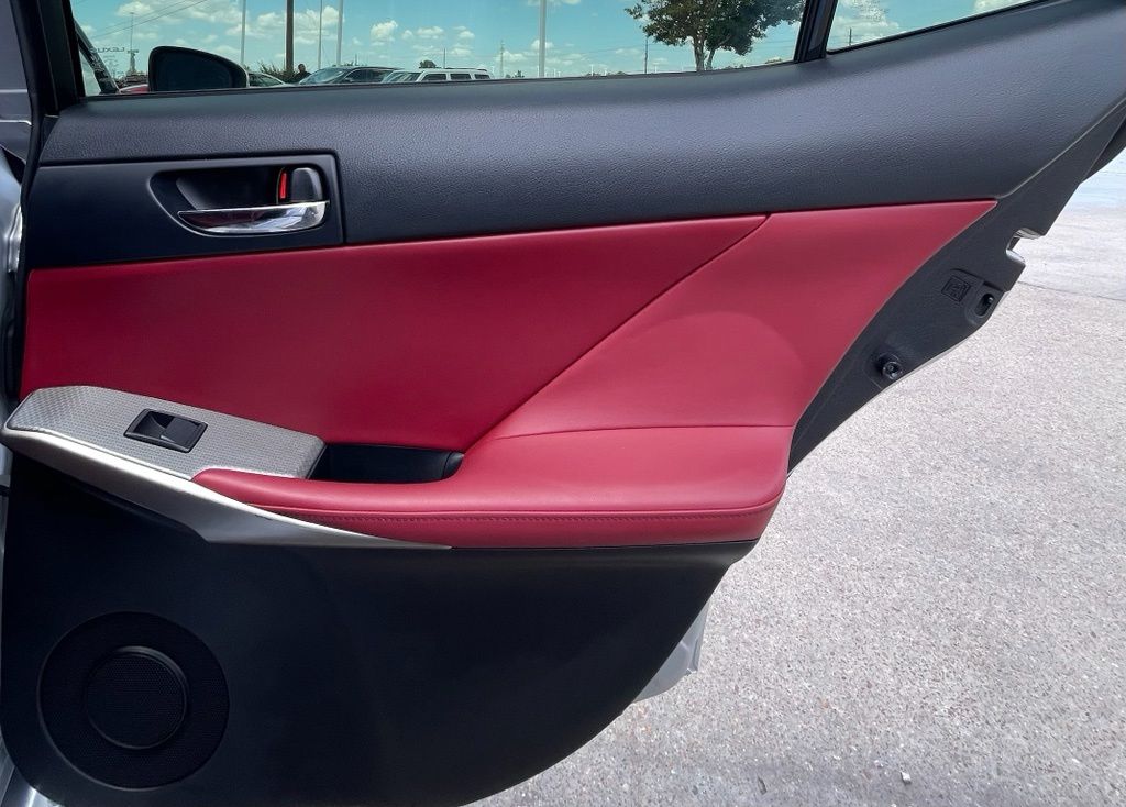 2014 Lexus IS 250 - Photo 34