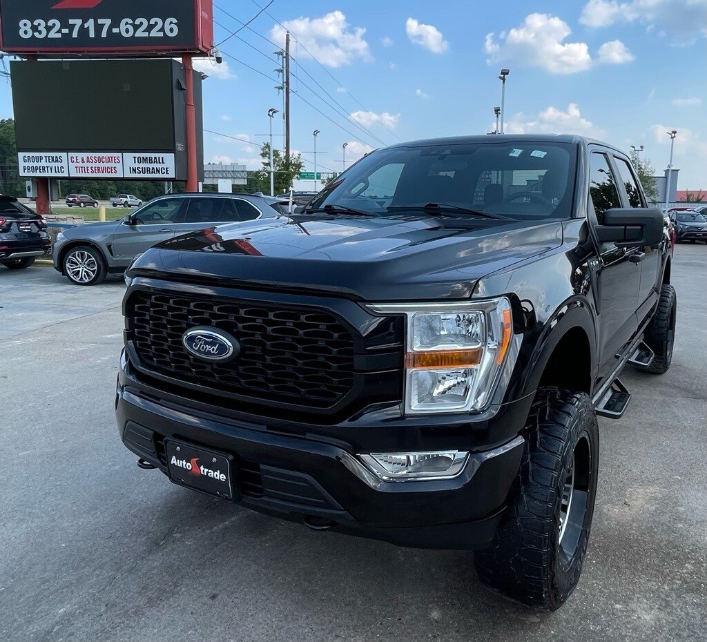 2022 Ford F-150 XL photo 2