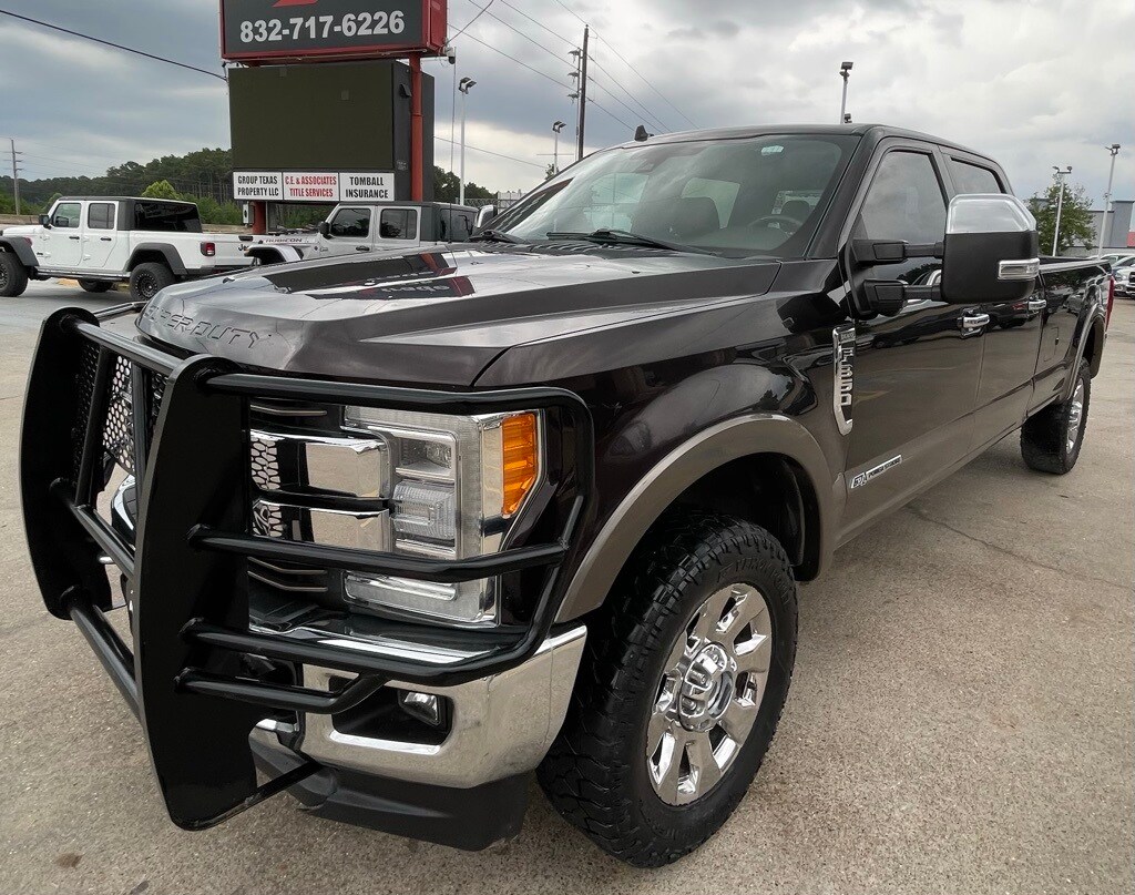 2019 Ford F-350 King Ranch photo 3