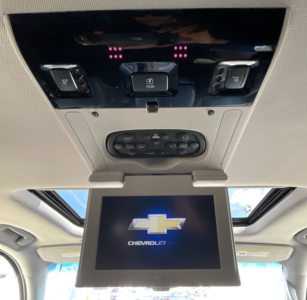 2019 Chevrolet Suburban Premier - Photo 33