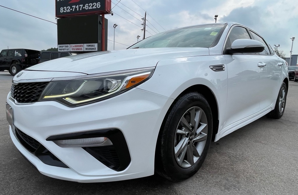 Used 2019 Kia Optima LX Sedan