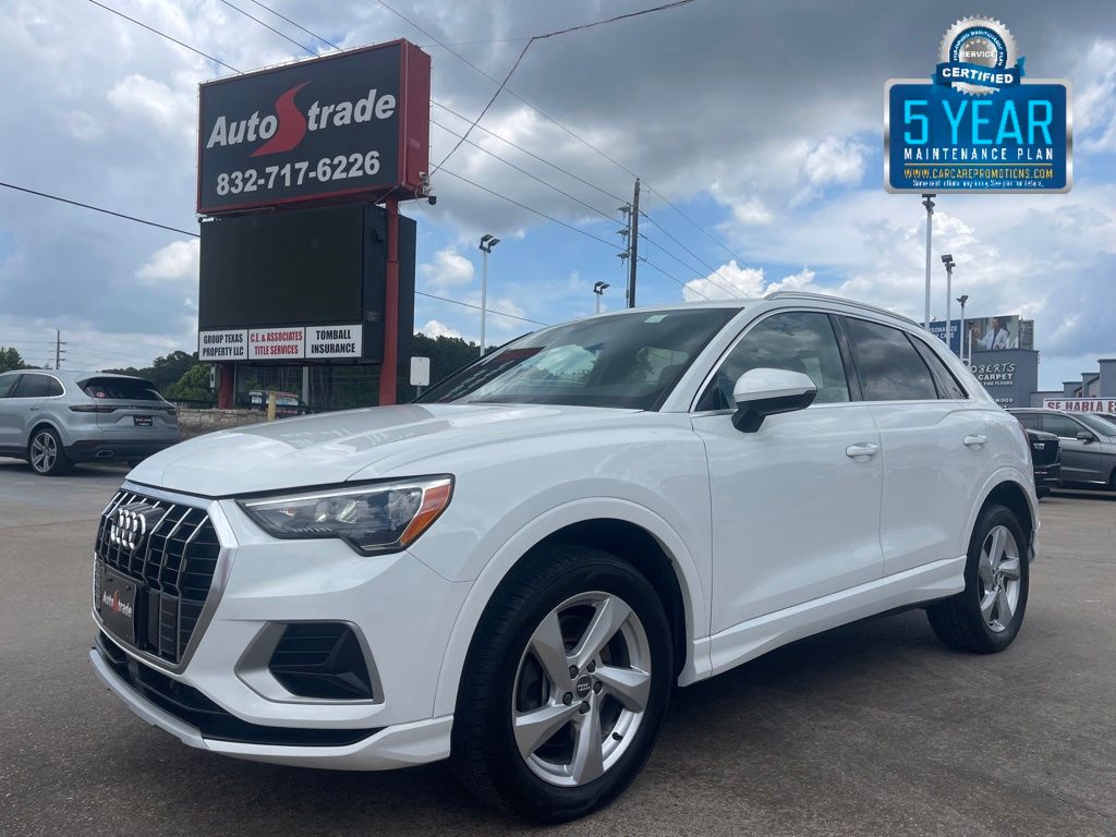 2020 Audi Q3 45 TFSI Premium quattro's photo