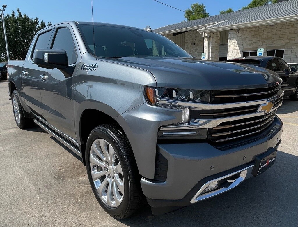2021 Chevrolet Silverado 1500 High Country photo 2