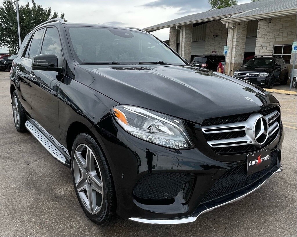 2017 Mercedes Benz GLE 350 photo 2
