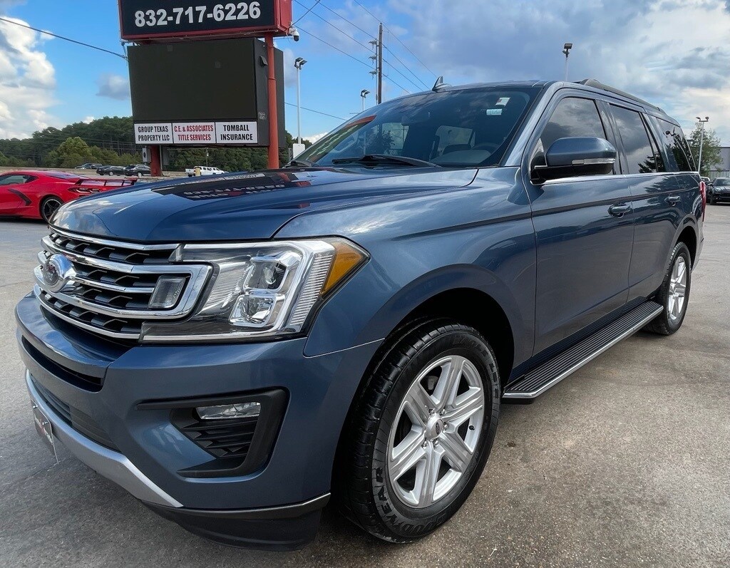 2019 Ford Expedition XLT photo 2