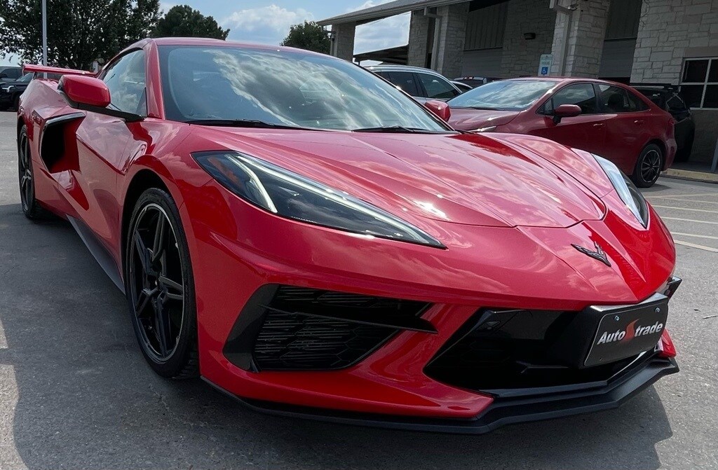 2023 Chevrolet Corvette Stingray 3LT photo 2