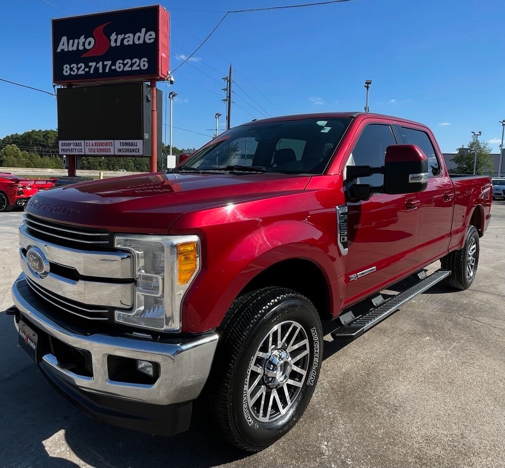 2017 Ford F-250 Lariat photo 3