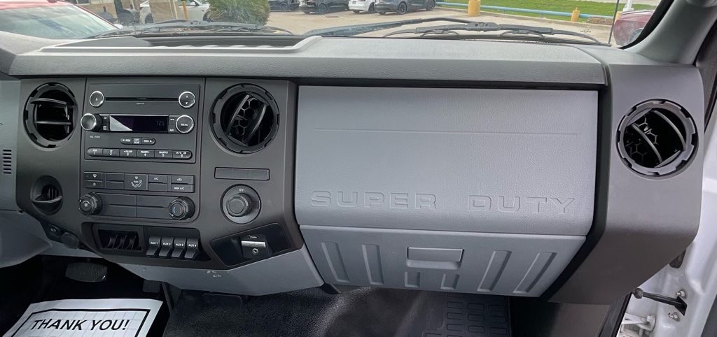 2018 Ford F-750 - Photo 26