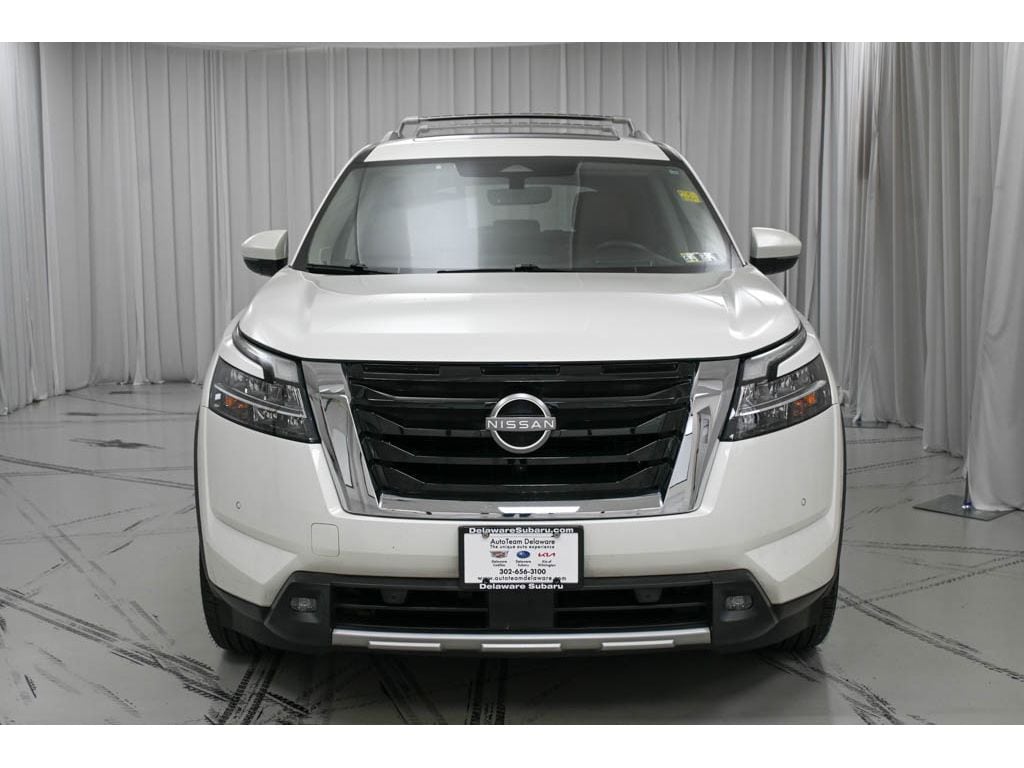 Used 2023 Nissan Pathfinder Platinum