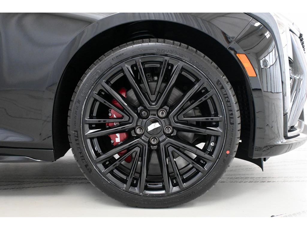 2026 Cadillac CT5 V-Series - Photo 8