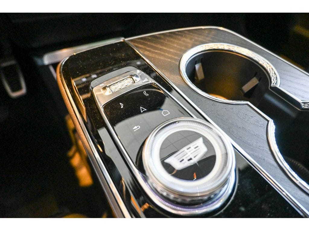 2026 Cadillac LYRIQ V Premium - Photo 27