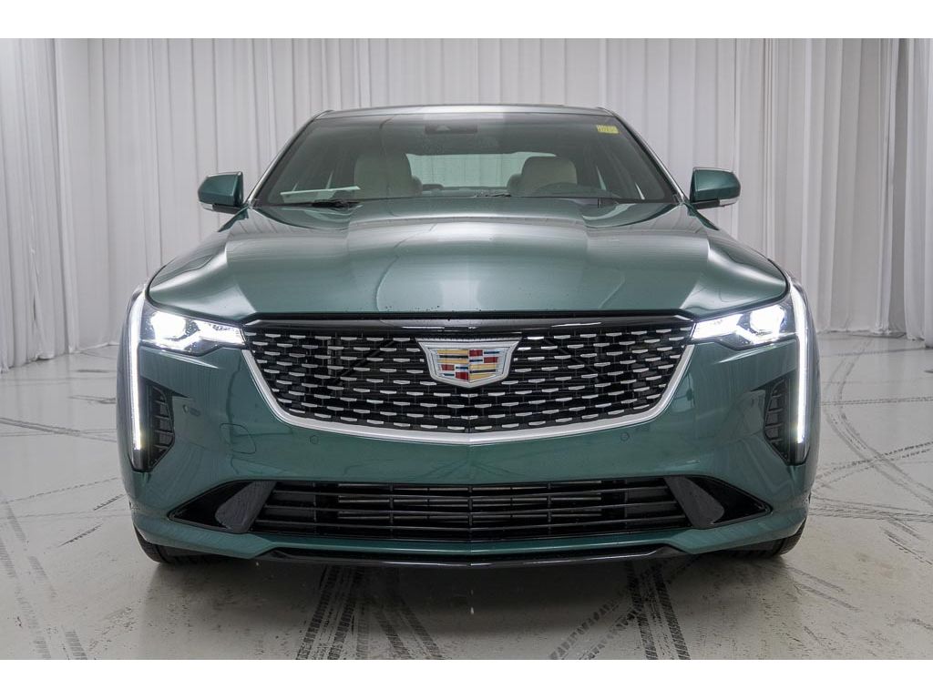 2025 Cadillac CT4 Premium Luxury photo 3