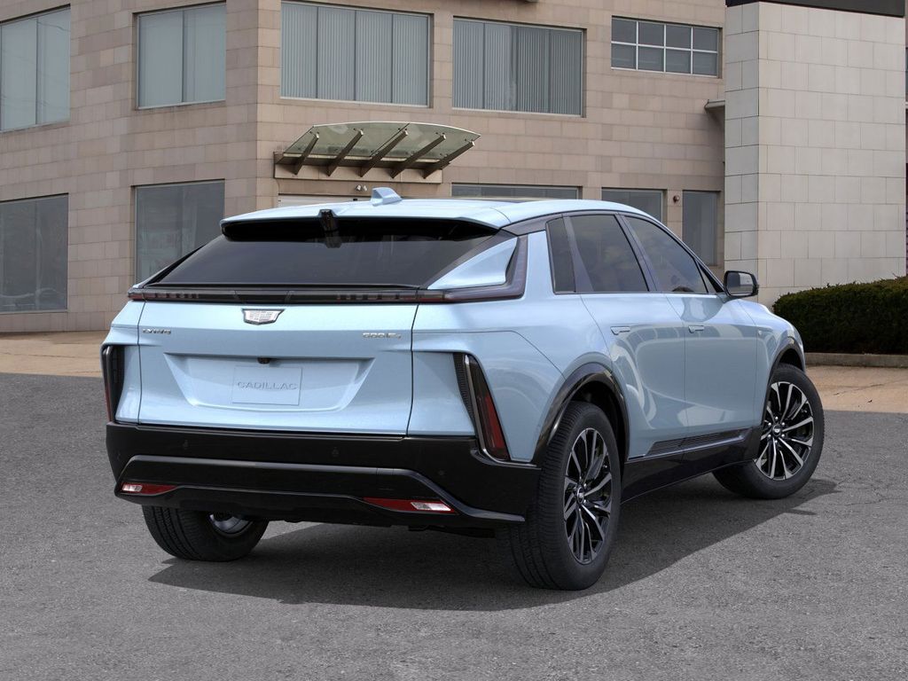2026 Cadillac Lyriq Sport photo 4
