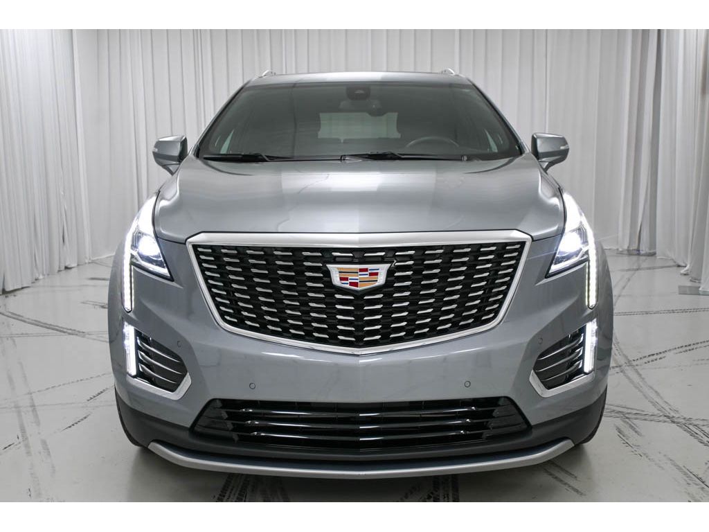 2024 Cadillac XT5 Premium Luxury photo 3