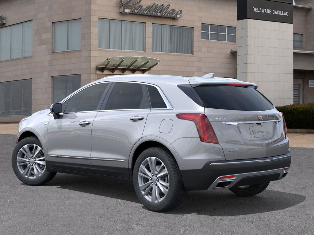 2025 Cadillac XT5 Premium Luxury photo 3