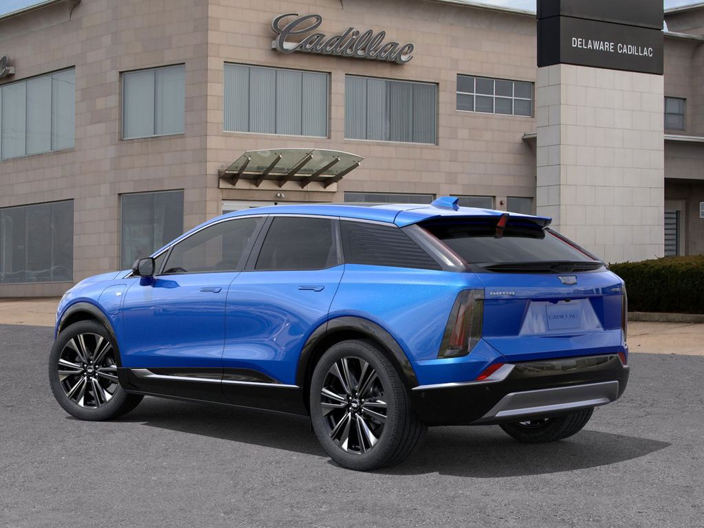 2026 Cadillac Optiq Luxury photo 3