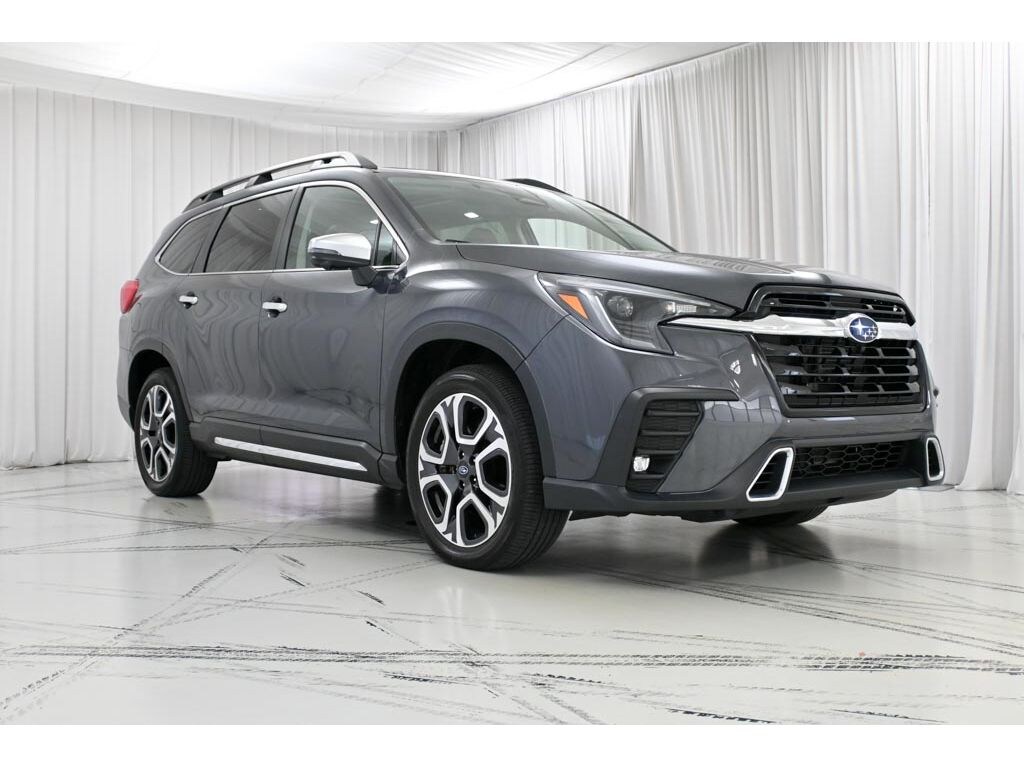 Used 2023 Subaru Ascent Touring