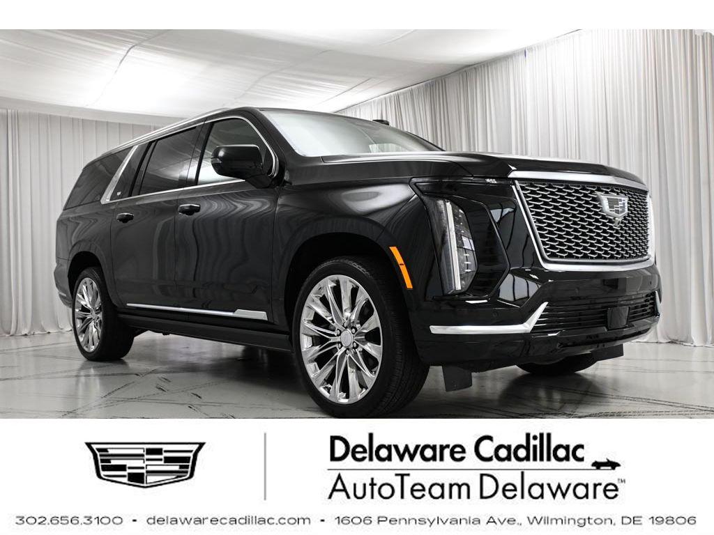 2026 Cadillac Escalade ESV Luxury 4WD's photo