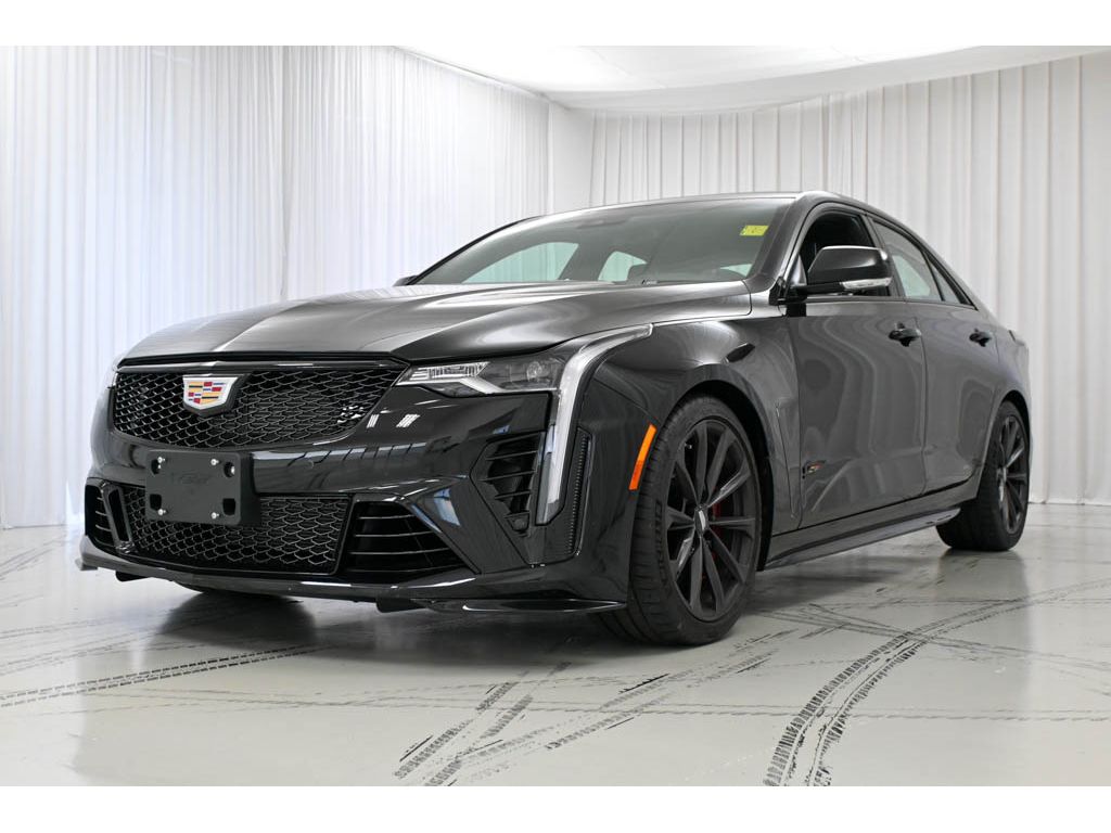 2025 Cadillac CT4 Blackwing photo 4