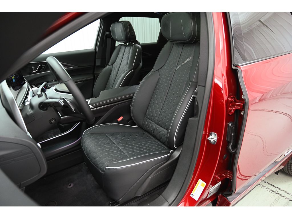 2026 Cadillac LYRIQ V Premium - Photo 24