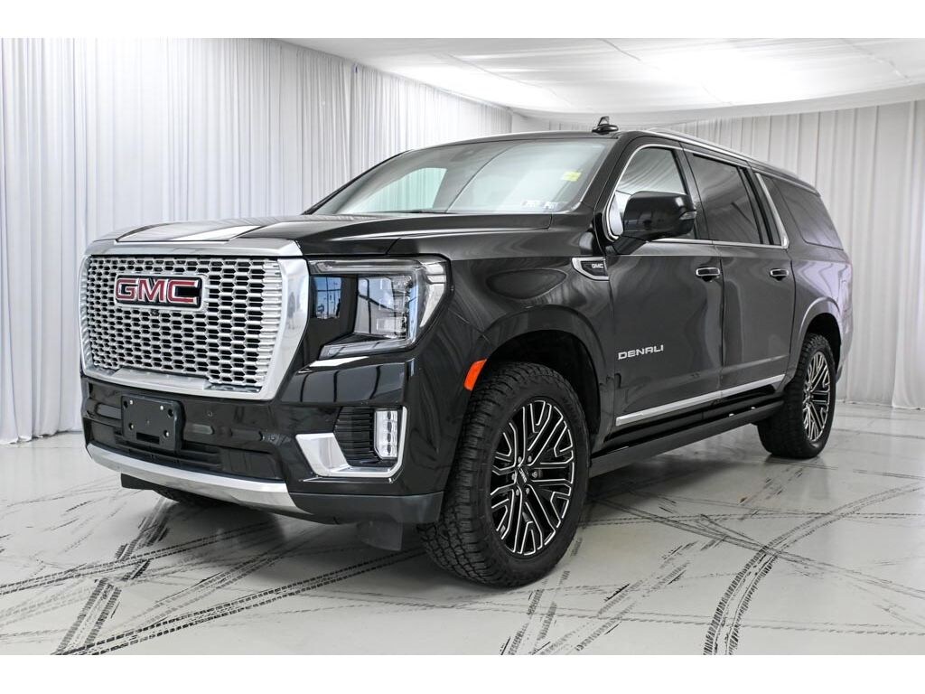 Used 2021 GMC Yukon XL Denali SUV