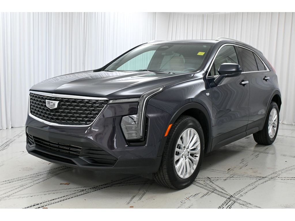 Used 2024 CADILLAC XT4 Luxury SUV