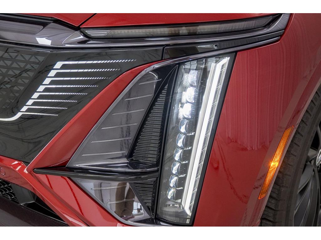 2026 Cadillac LYRIQ V Premium - Photo 9