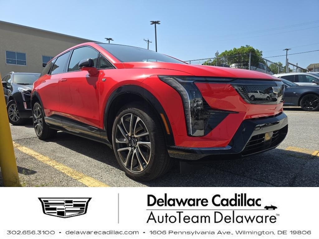 Used 2025 CADILLAC OPTIQ Sport 1 SUV