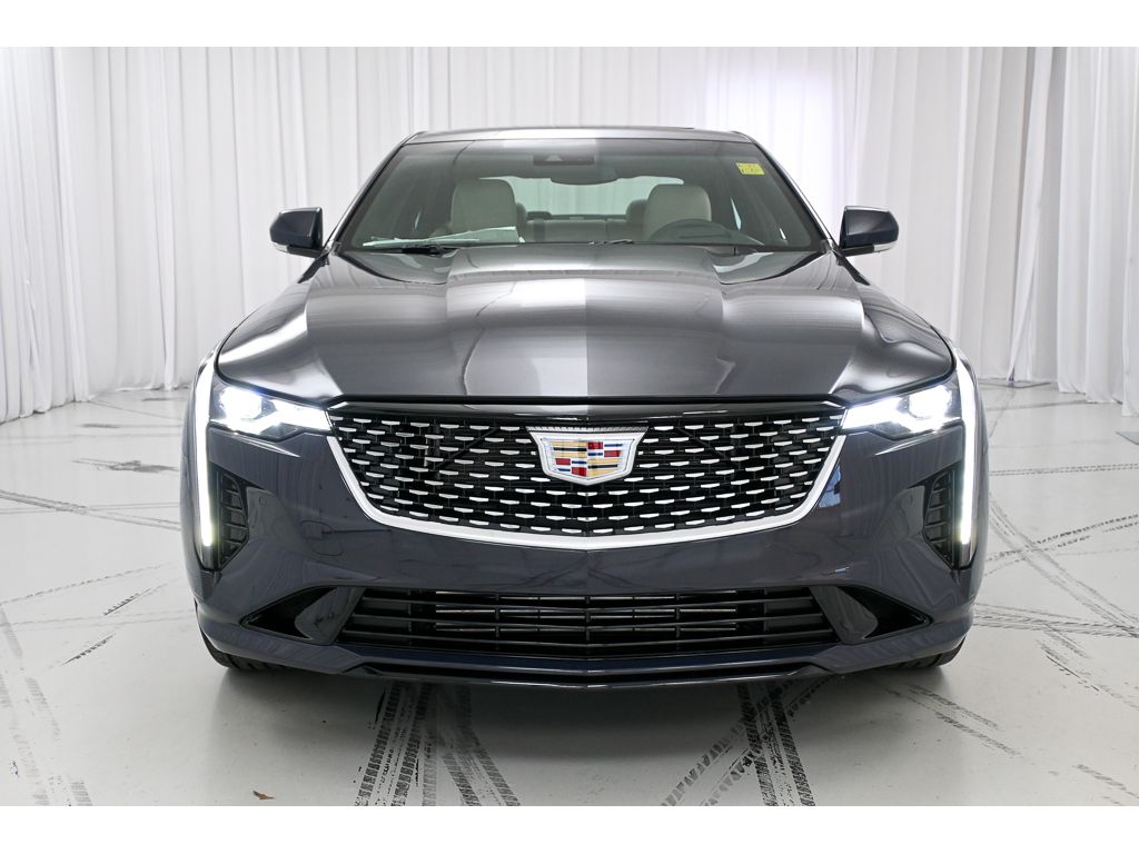 2025 Cadillac CT4 Premium Luxury photo 3