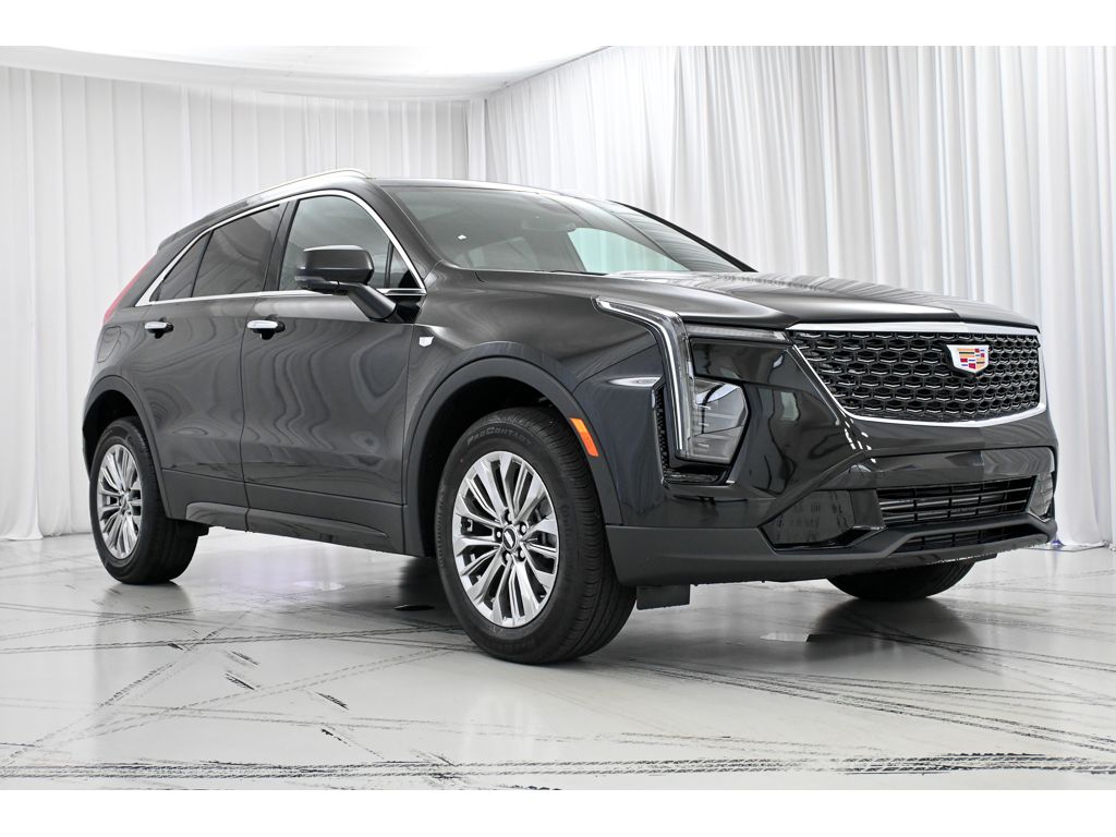 2025 Cadillac XT4 Premium Luxury photo 2