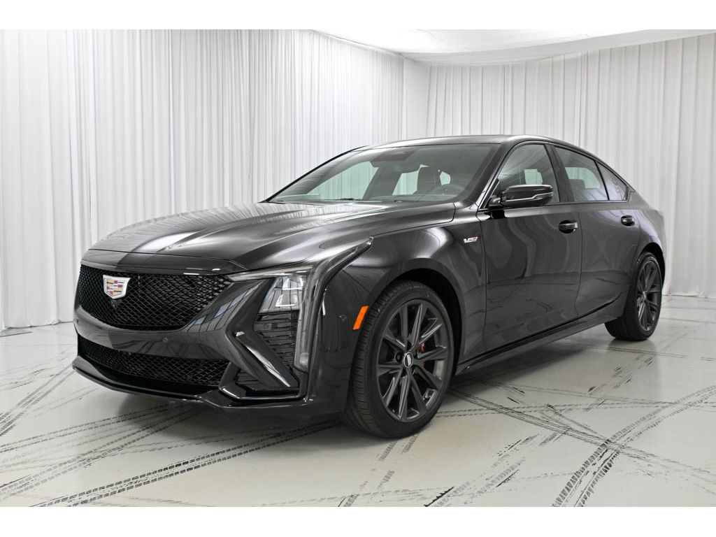 2026 Cadillac CT5 V photo 4