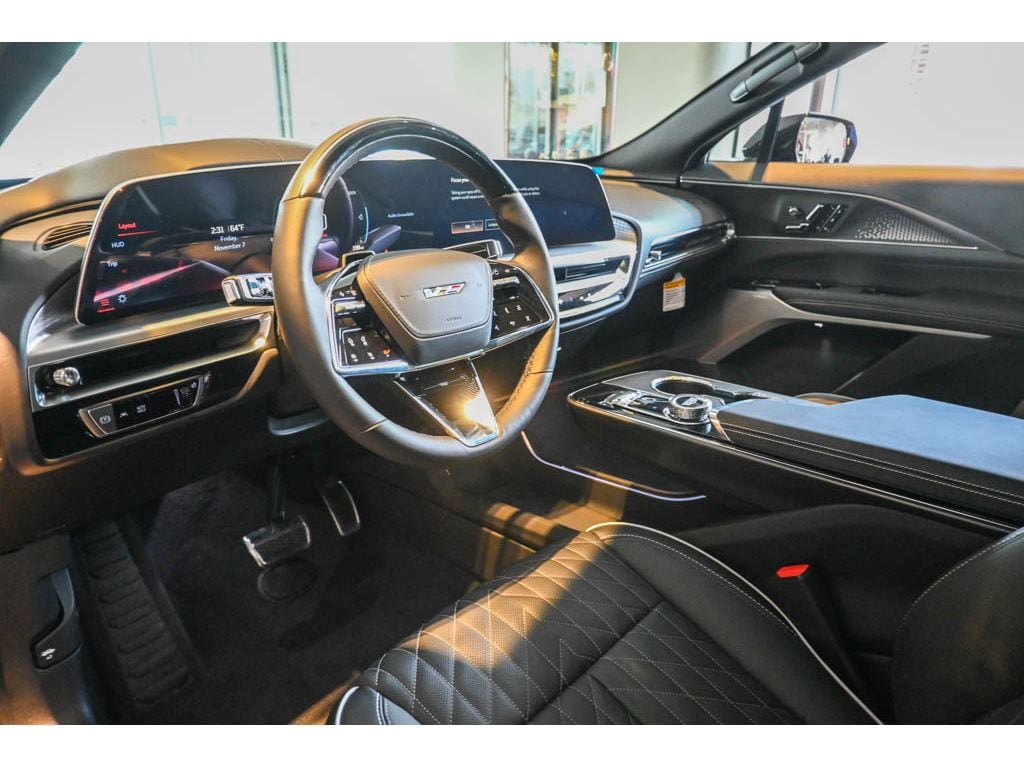 2026 Cadillac LYRIQ V Premium - Photo 20