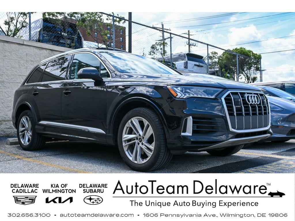 2023 Audi Q7 55 Premium Plus quattro Tiptronic's photo